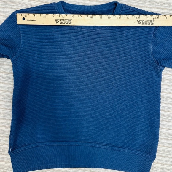 Athleta Girls Blue Crew Neck Sweater Size L - Picture 7 of 11